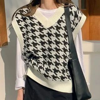 Houndstooth Sweater Vest | YesStyle Global