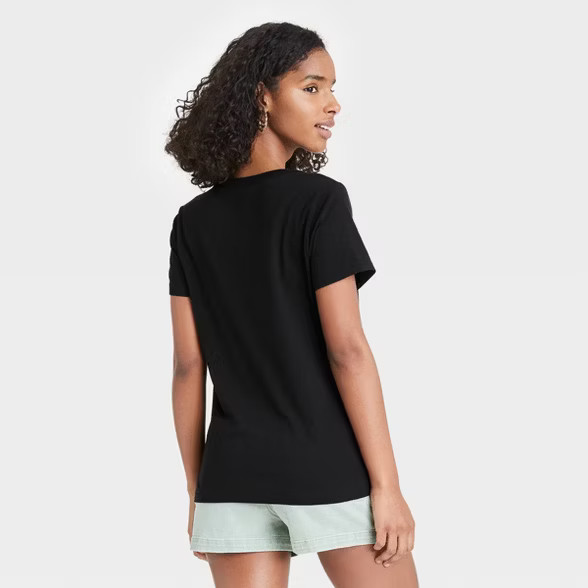 Women's Short Sleeve V-Neck T-Shirt - Universal Thread™ | Target