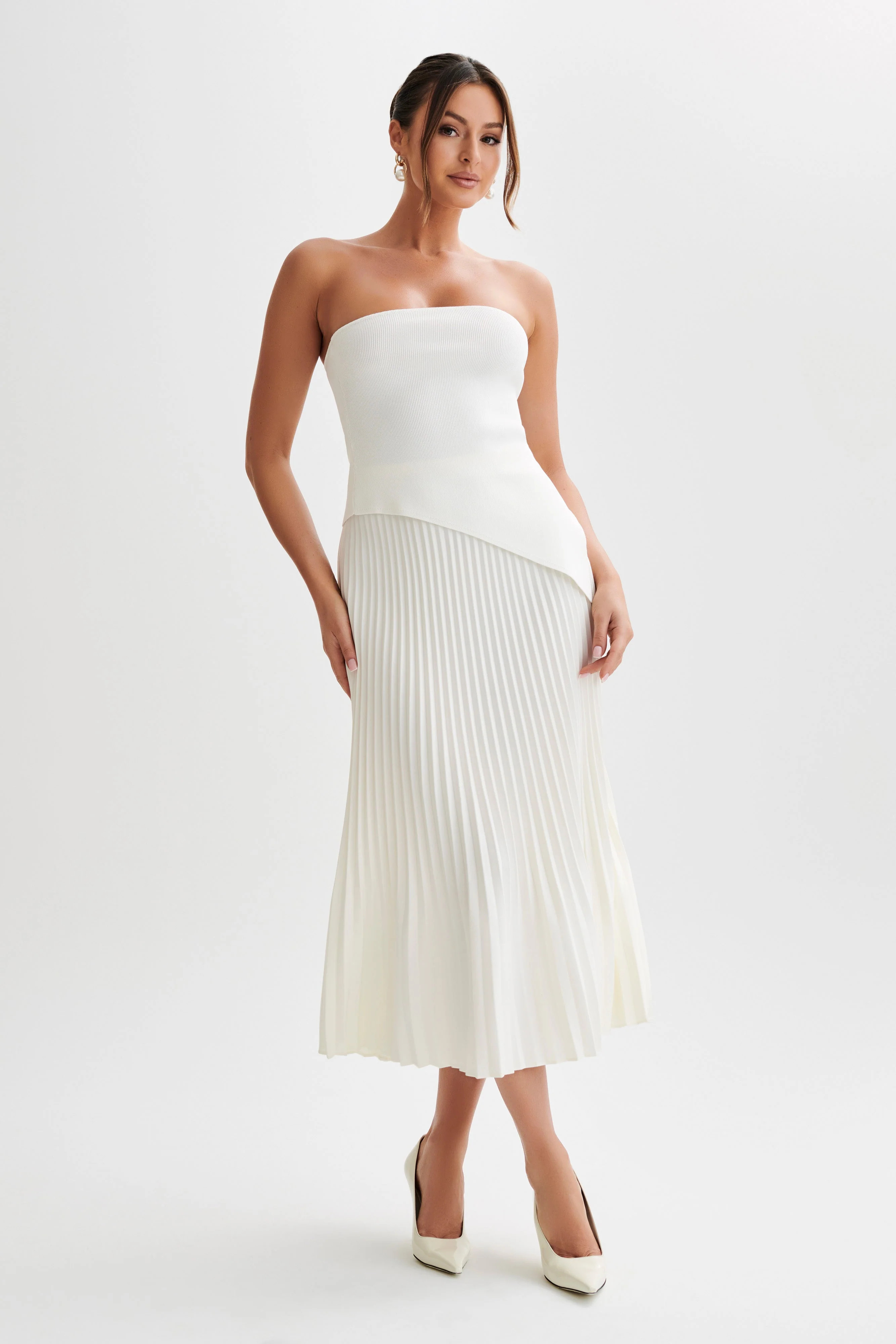 Sidney Asymmetrical Strapless Knit Top - White | MESHKI US
