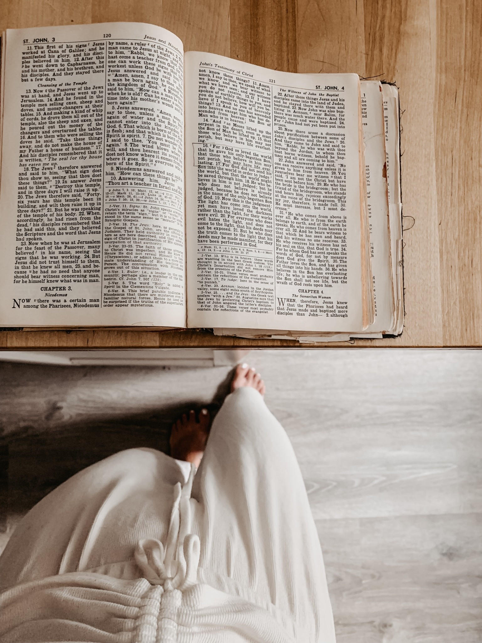 Morning Reading 🤍 

Pajamas 
Lounge Set 
Cozy 
November 

#LTKSeasonal #LTKmorningroutine #LTKHoliday