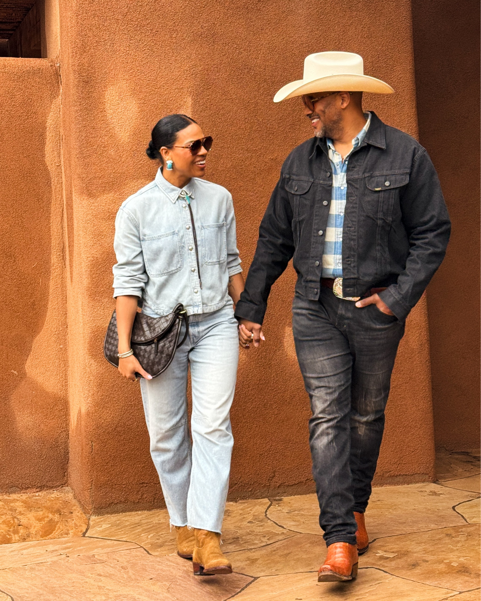 This is a Rob Groves Stan account now 🤠😂

Thank you @shop.ltk for this special time at Bishops Lodge! 

For a rundown of what I wore in Santa Fe, you can COMMENT LINK below! 

#LTKOver40 #LTKTravel