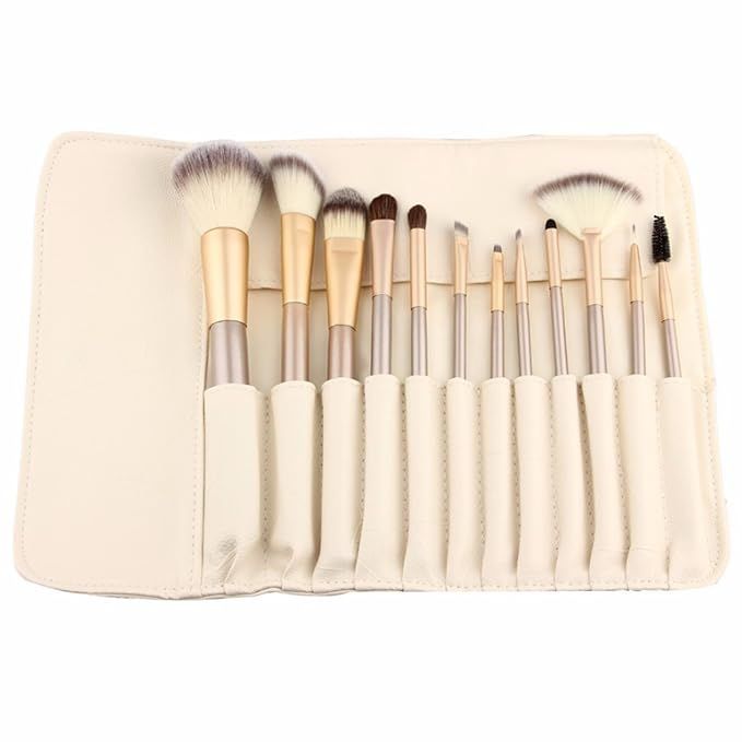 12 Piece Makeup Brushes Set | Horse Hair Professional Kabuki Makeup Brush Set Cosmetics Foundatio... | Amazon (US)