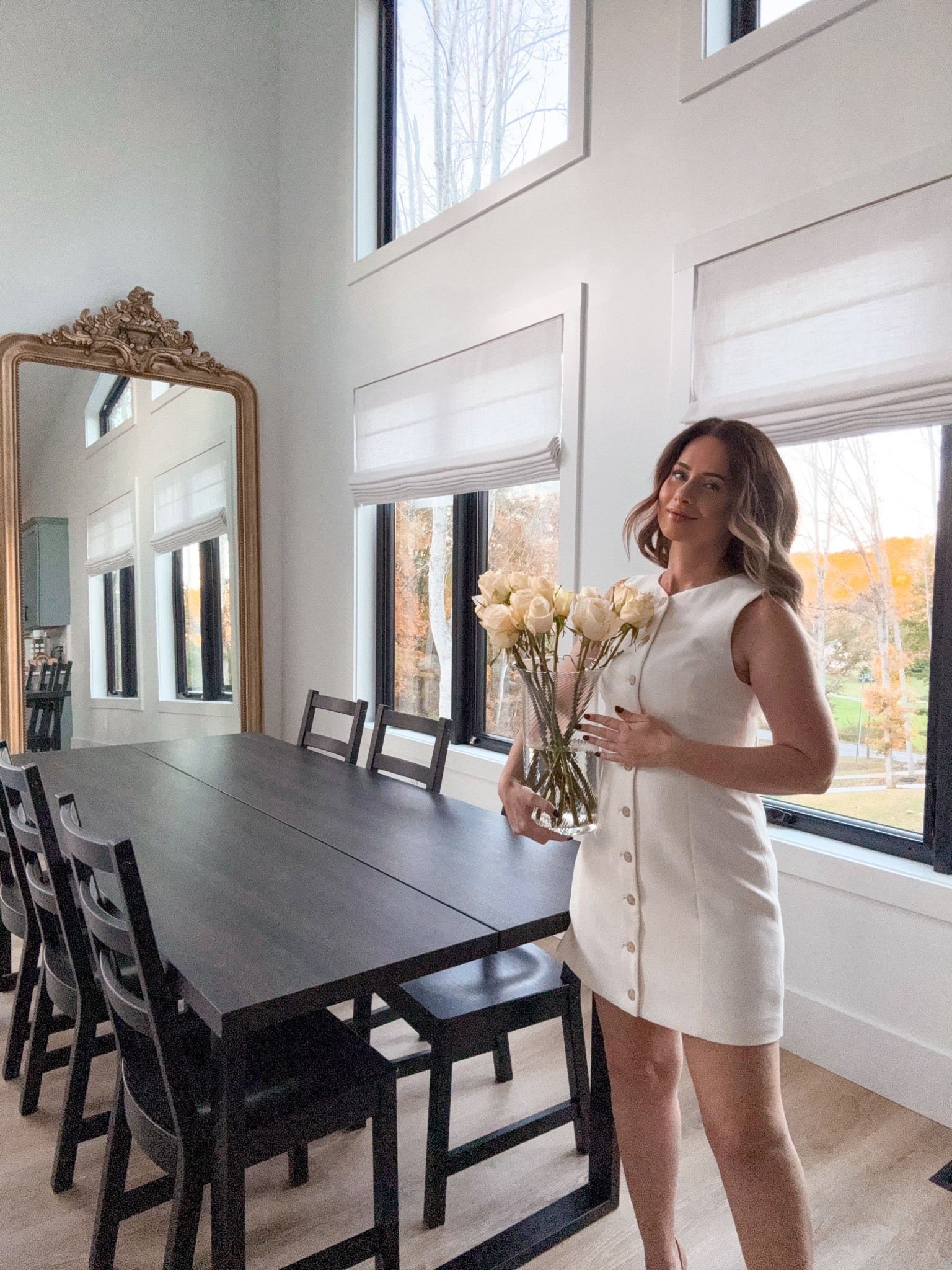 Our new custom flatfold roman shades from Twopages just went in and they’re perfect—light filtering, custom fit, and so beautifully made. Linking the exact style and fabric for anyone upgrading window treatments.

Use code ALEKSA for 27% off your order!

#windowtreatments #romanshades #twopagescurtains #twopageshome #privacyshades #customshades #modernhomefinds #homeinteriorinspo #neutralhomeaesthetic #windowcoverings