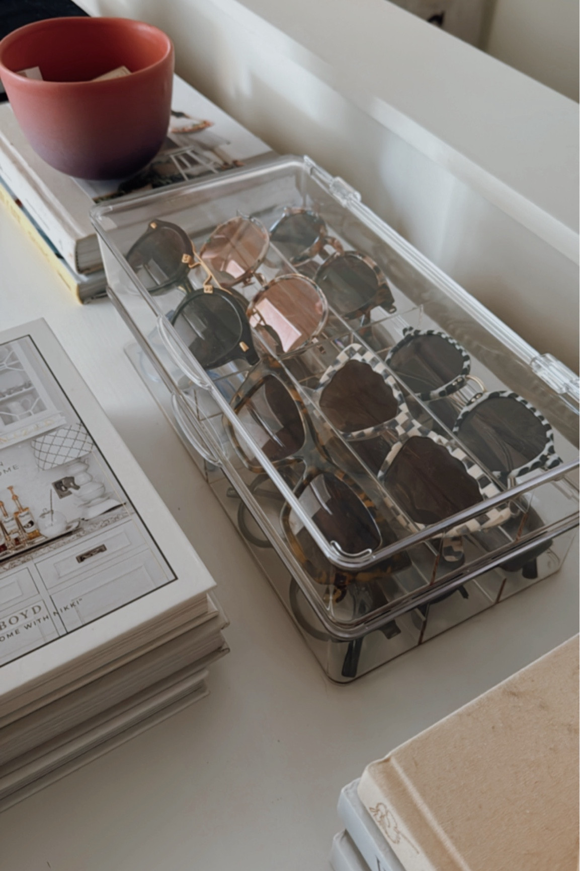 Sunglasses organizers 