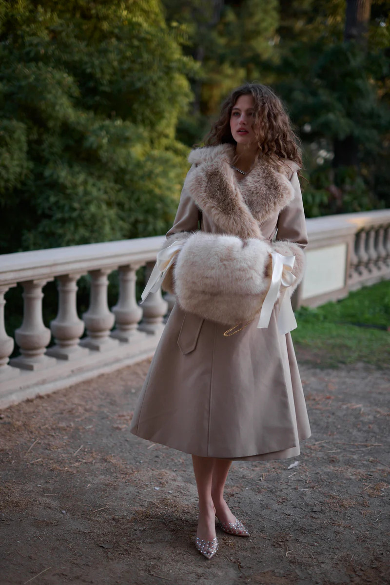 The Cream Muff | Selkie Collection