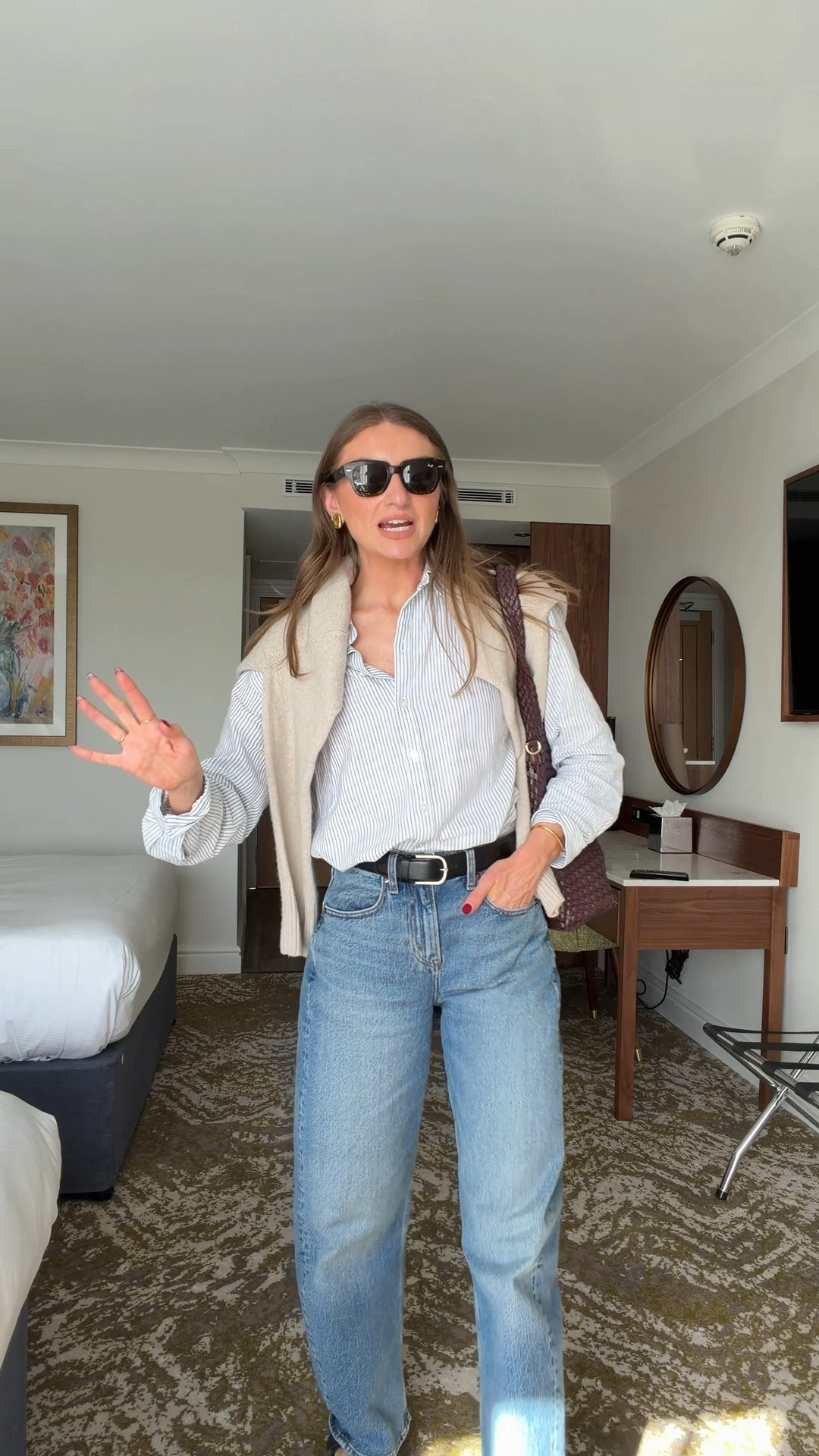 
Outfit of the day -sunny spring day

Small in the tripod shirt
25 long in the barrel leg high rise jeans
Birkenstock Eva arizona sandals
Toteme belt 
Dune bag - large size in burgundy
Rayban state street sunglasses



Spring outfit, transitional outfit

#LTKuk #LTKsummer #LTKspring