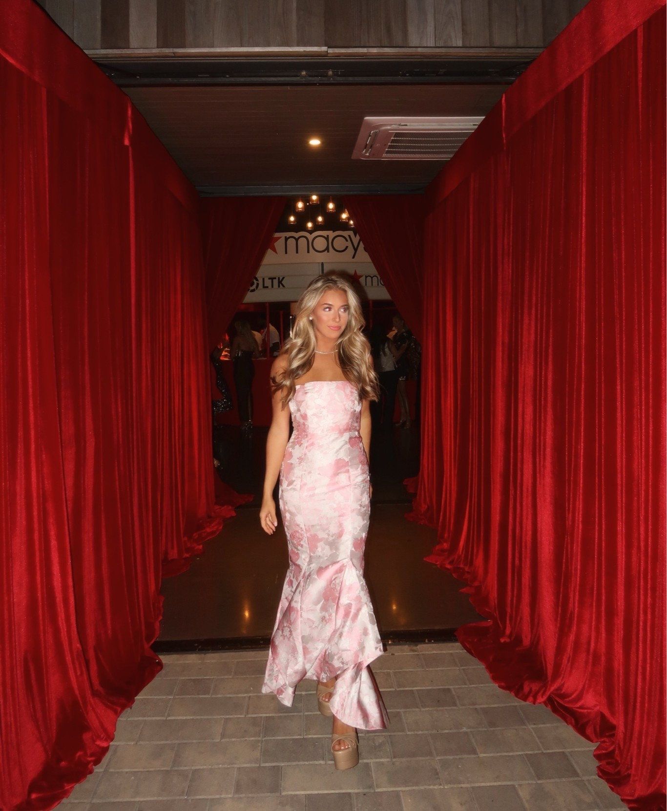 LTK Con finale party ⭐️ obsessed with my dress from Lovers and Friends on Revolve!

#LTKCon #LTKU #LTKootd