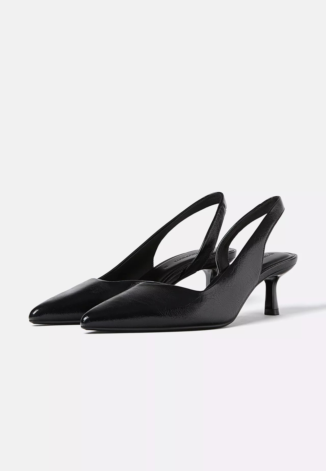 Kitten-Heels in Lack-Optik - Schuhe mit Absatz f\u00fcr Damen | Stradivarius Deutschland | Stradivarius DE