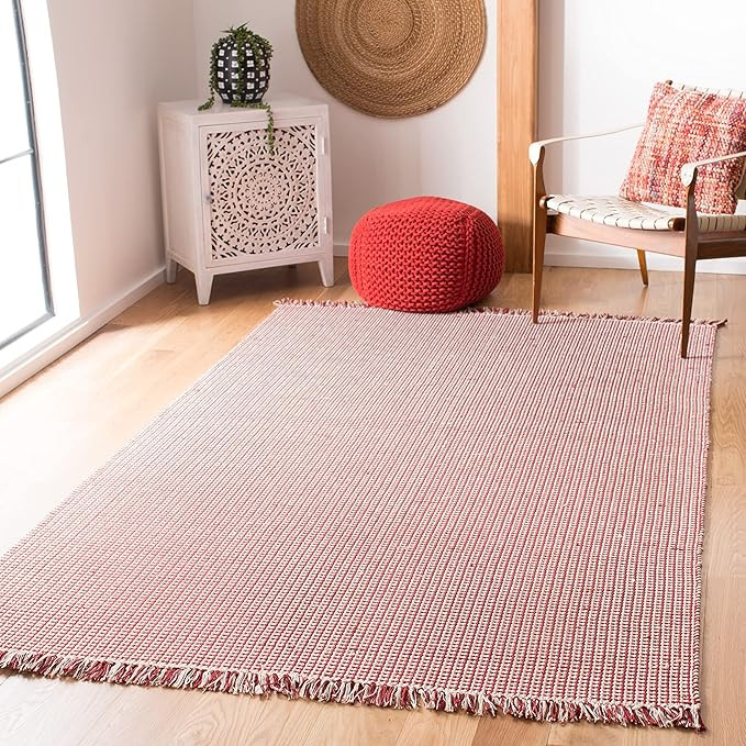 SAFAVIEH Montauk Collection 4' x 6' Ivory/Red MTK340C Handmade Flatweave Boho Farmhouse Cotton Ta... | Amazon (US)