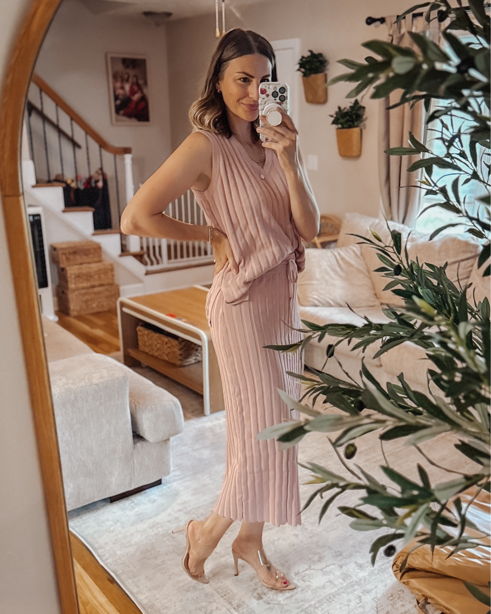 Wearing a small / comes as a set. 

I love how easily it is to mix and match the top and bottom with other pieces in my closet. 

Great quality 🤍

#LTKWorkwear #LTKShoeCrush #LTKStyleTip