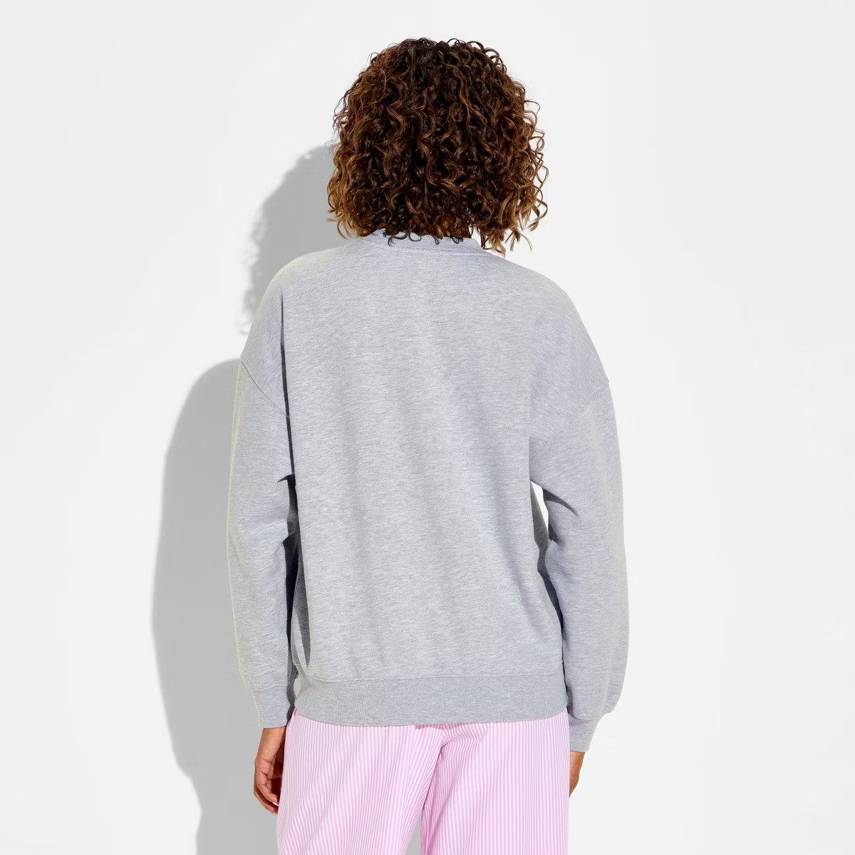 Women's XOXO Fleece Graphic Pullover Sweatshirt - Light Gray | Target