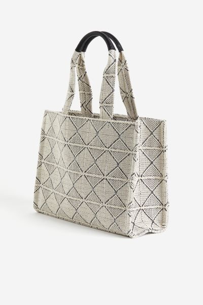 Cotton-blend shopper - Natural white/Patterned - Ladies | H&M GB | H&M (UK, MY, IN, SG, PH, TW, HK)