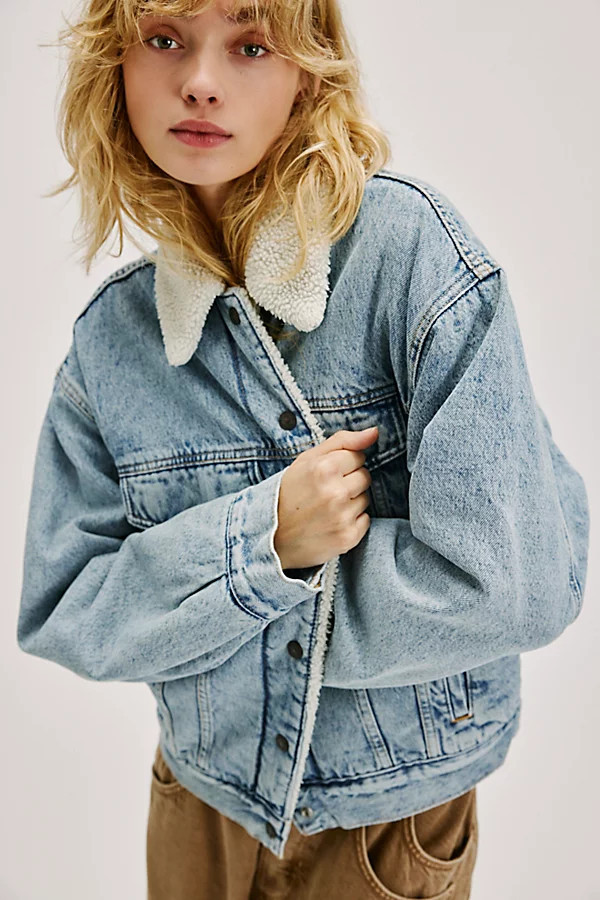 Levi's 90s Sherpa Trucker Jacket | Free People (Global - UK&FR Excluded)