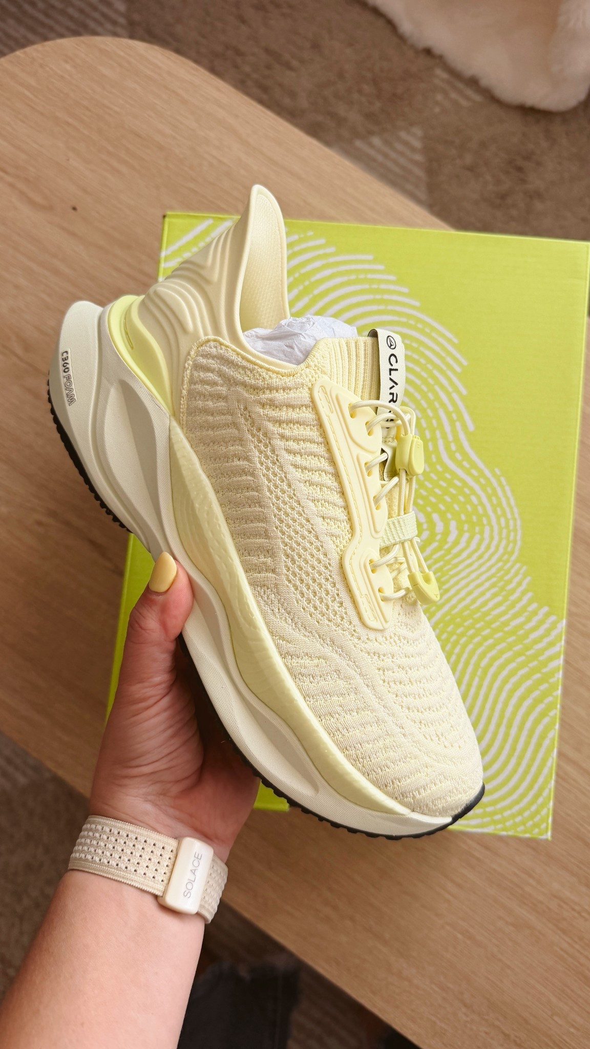 Butter yellow sneakers of my dreams 💛

#LTKootd #LTKActive #LTKMothersDay