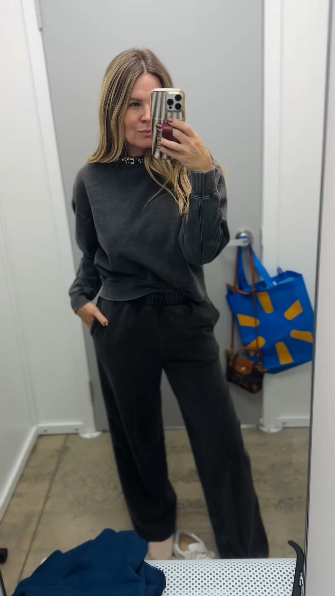 Fancy sweats for an elevated lounge look! 

#LTKSeasonal #LTKTravel #LTKOver40