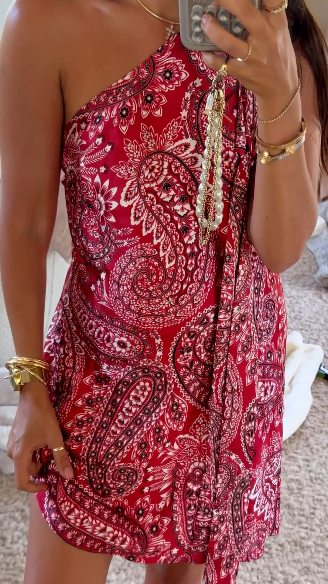 This dress is gorgggg on!! Wore it to an event and you would have never known it was a $35!! 

Dressupbuttercup.com #dressupbuttercup #dederaad

#LTKootd #LTKselfcare #LTKSeasonal