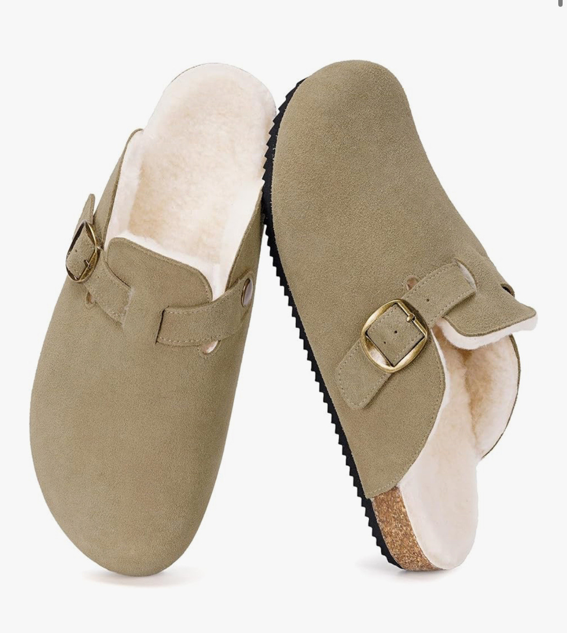 Another day another shoe for heading to gym. —- not for working out in just for travel 

#LTKfitness #LTKstyletip #LTKshoes