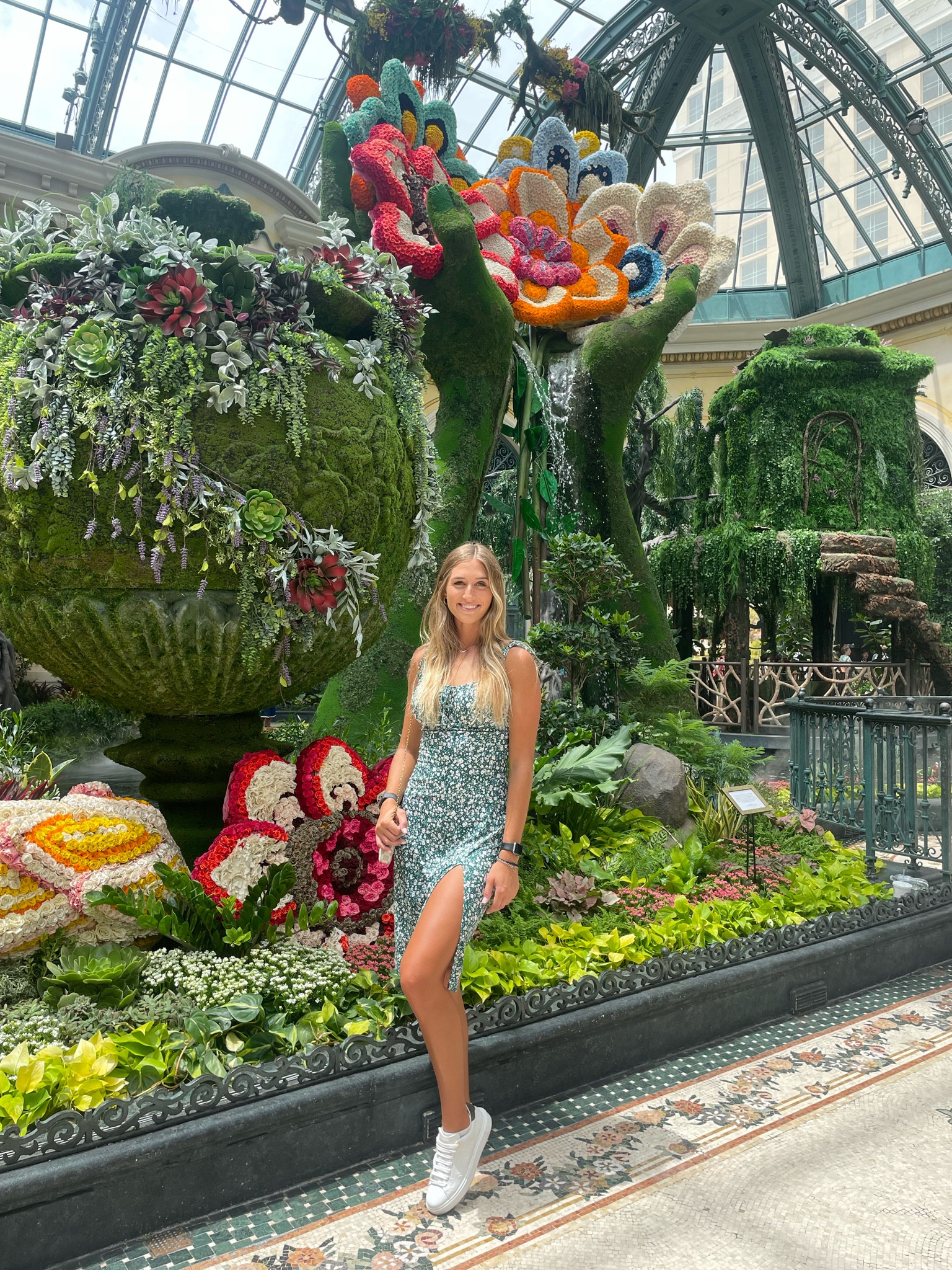 This dress is extremely comfortable and perfect for walking around town and exploring!💚 

#LTKstyletip #LTKGiftGuide