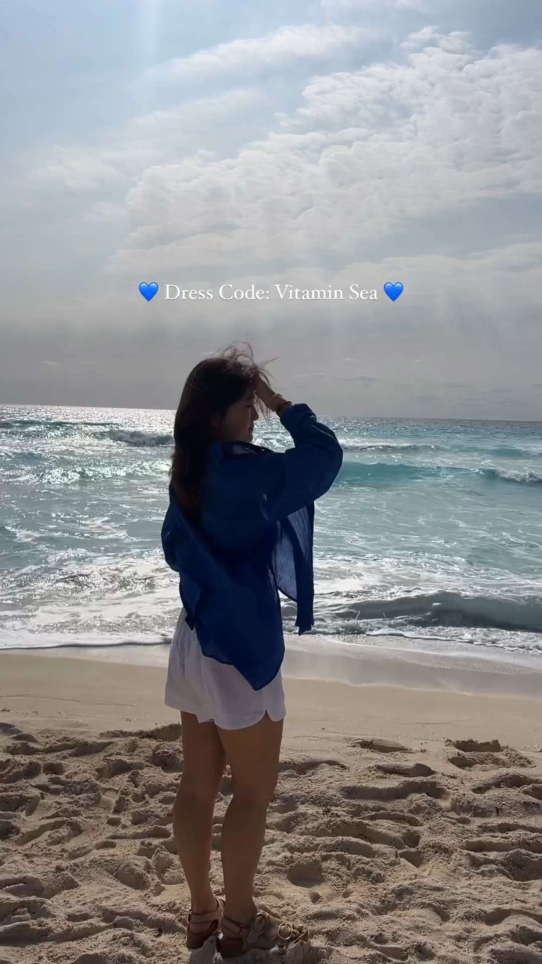 Check out my beach outfit 🌊☀️⛱️

#LTKVideo #LTKtravel #LTKSeasonal