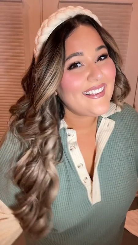 31 days of plus size outfits for Fall: DAY 16 🥰

I’m wearing a size 2X in this dress for reference! 💕

#LTKSeasonal #LTKstyletip #LTKcurves