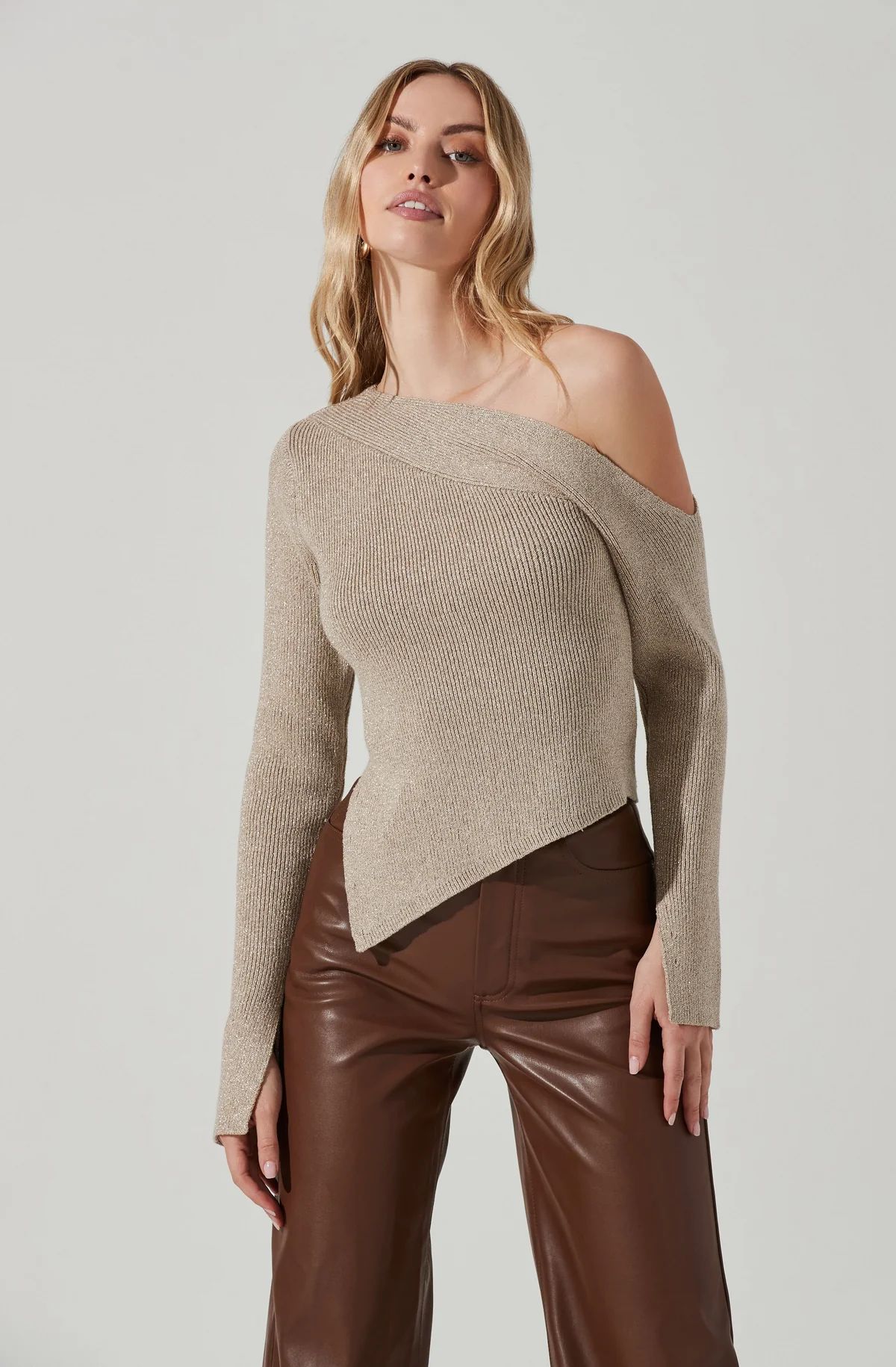 Aldari Asymmetrical Off Shoulder Sweater | ASTR The Label (US)