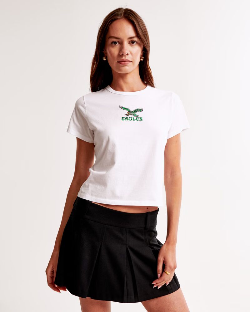 Women's Short-Sleeve Philadelphia Eagles Graphic Skimming Tee | Women's New Arrivals | Abercrombi... | Abercrombie & Fitch (US)