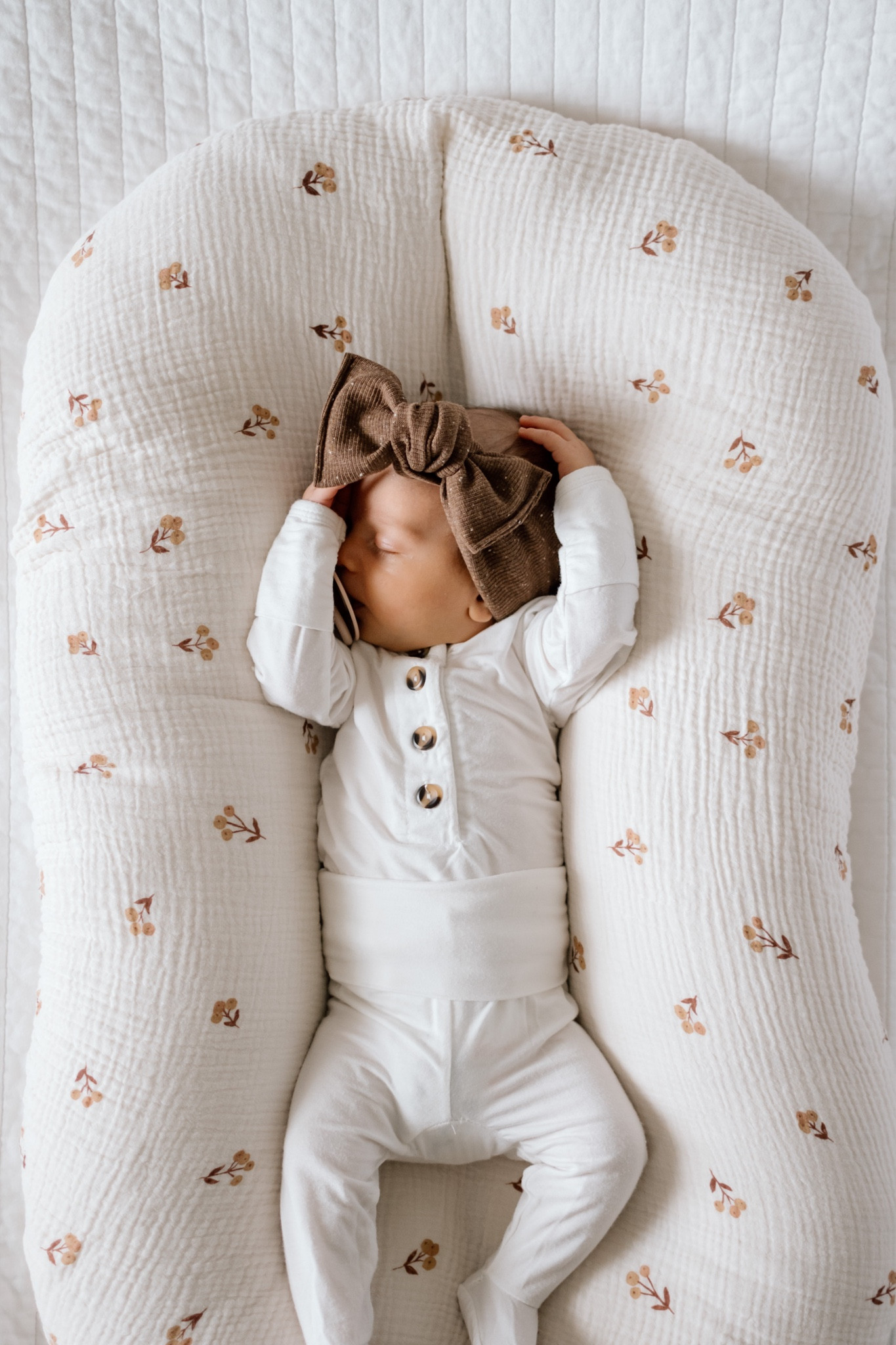 baby girl / gender neutral baby / snuggle me / baby outfits / newborn outfit

#LTKbaby #LTKfamily