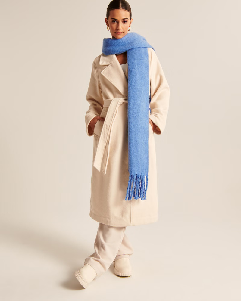 Women's Chunky Fringe Scarf | Women's Accessories | Abercrombie.com | Abercrombie & Fitch (US)