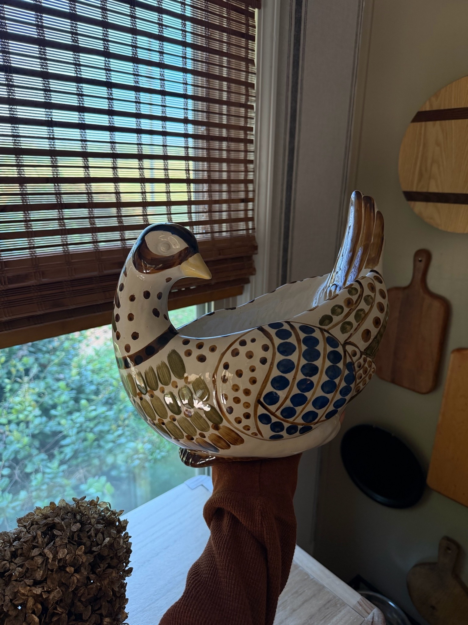 This pheasant bowl from Target is my new favorite thing about our entryway!! The perfect dish for keys 🥹🍂

#LTKHome #LTKSeasonal