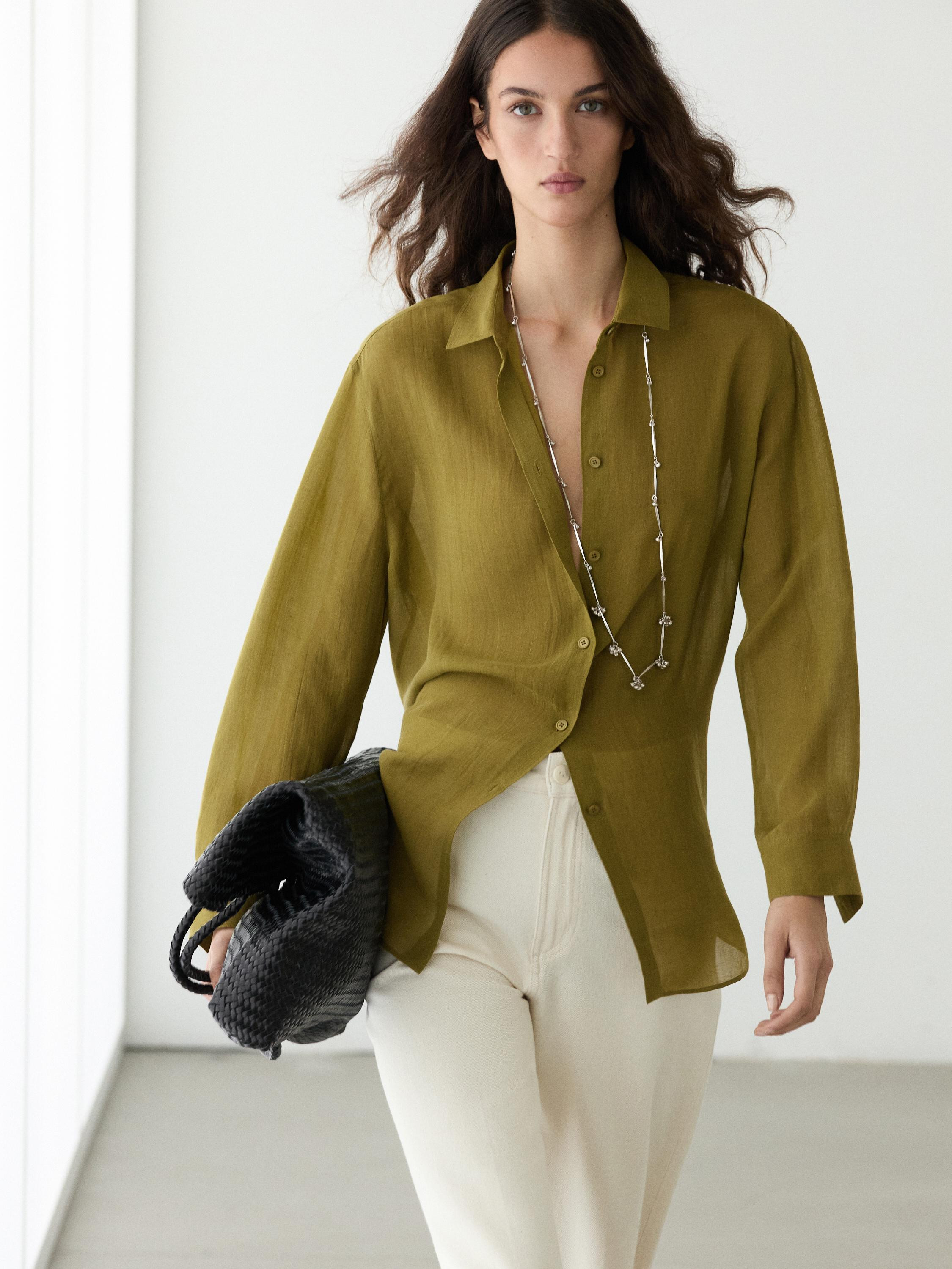 Flowing shirt with shirt collar | Massimo Dutti US