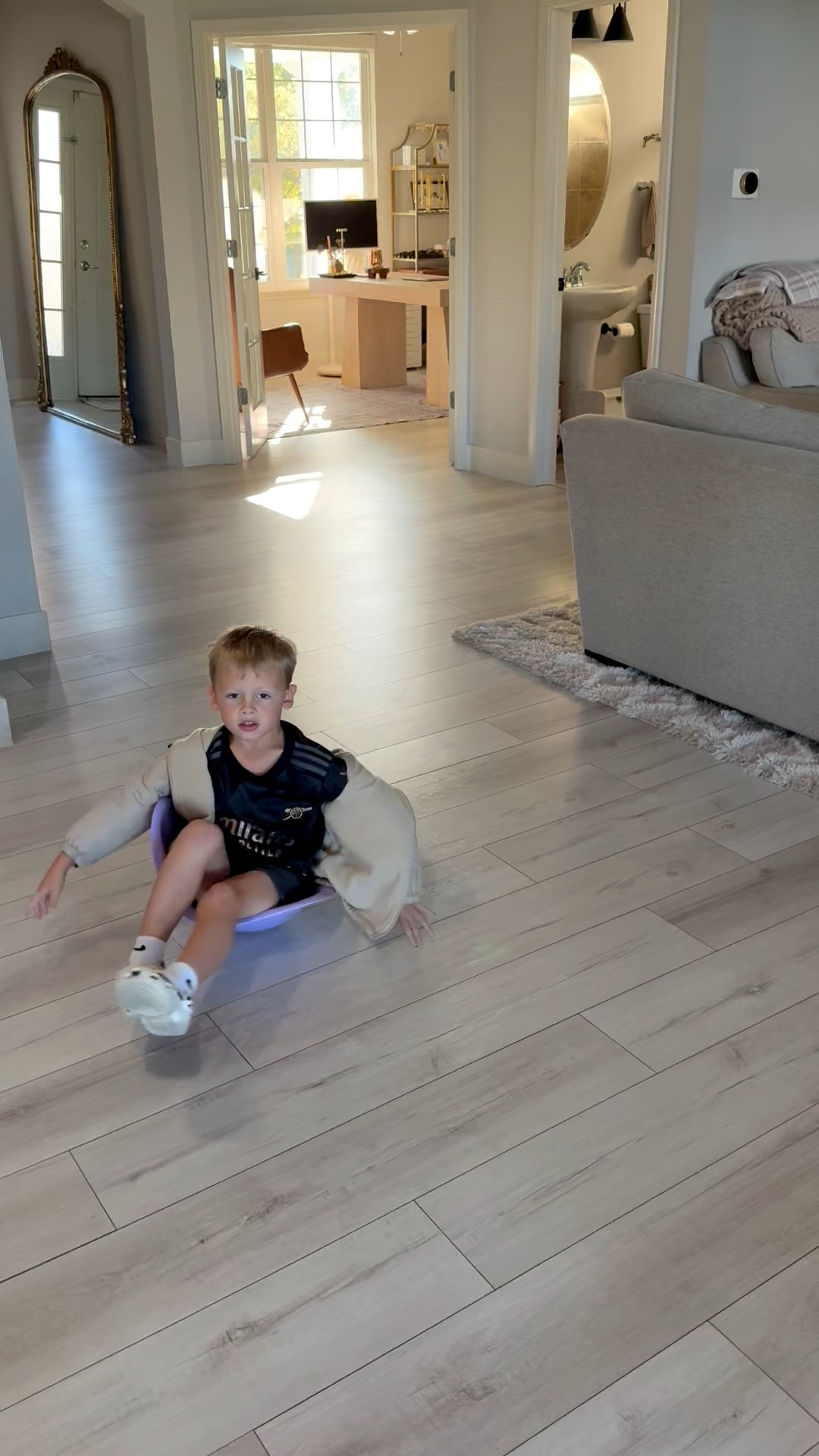 One of my kids most played with Christmas toys from last year 👏🏻 easy to store & doesn’t scratch the floor 

https://liketk.it/5scBP

#LTKKids #LTKGiftGuide #LTKHoliday