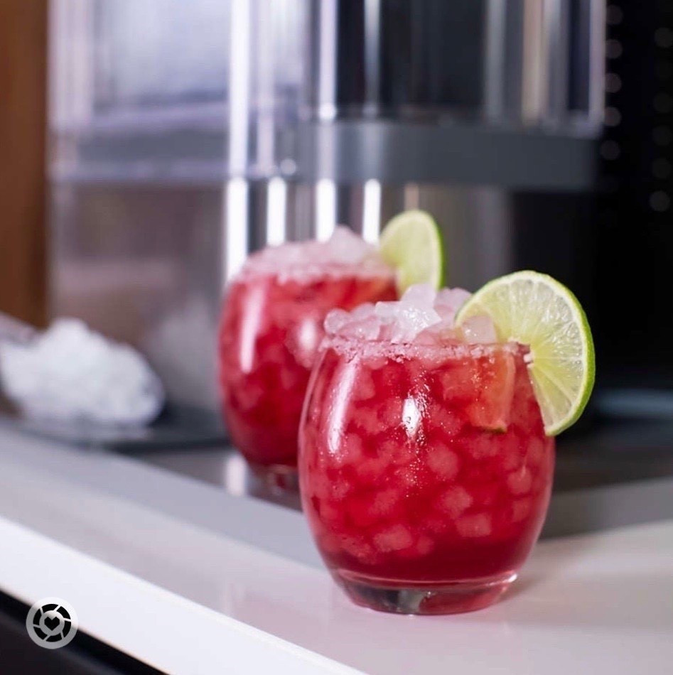 Secretsofyve: nugget ice maker! Great as a home gift or wedding gift 🎁 or for events. 
#Secretsofyve #ltkgiftguide
Always humbled & thankful to have you here.. New posts daily at 3pm &4:15pm EST. 
CEO: PATESI Global & PATESIfoundation.org
 @secretsofyve : where beautiful meets practical, comfy meets style, affordable meets glam with a splash of splurge every now and then. I do LOVE a good sale and combining codes! #ltksalealert #ltku #ltkplussize #ltkmidsize #ltkover40 #ltkpetite #ltktall #ltkfoodie #ltkmens  #ltkstorytime #ltkmomlife secretsofyve

#LTKSeasonal #LTKHome #LTKWedding