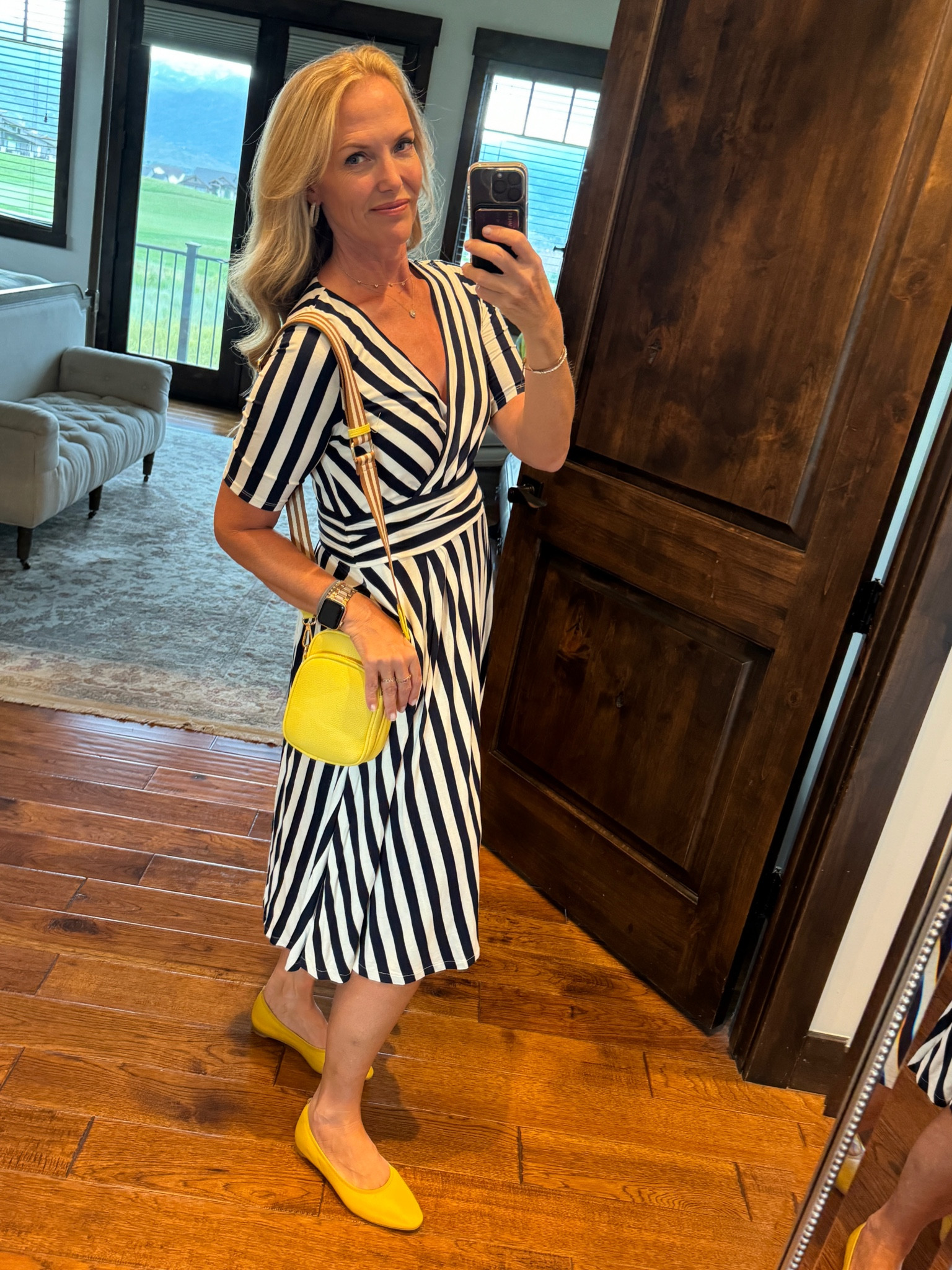 Summer evening, out to dinner on a Friday night 

#LTKOver40 #LTKMidsize