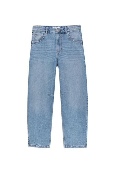LOW-RISE BALLOON FIT JEANS WITH DARTS | PULL and BEAR UK