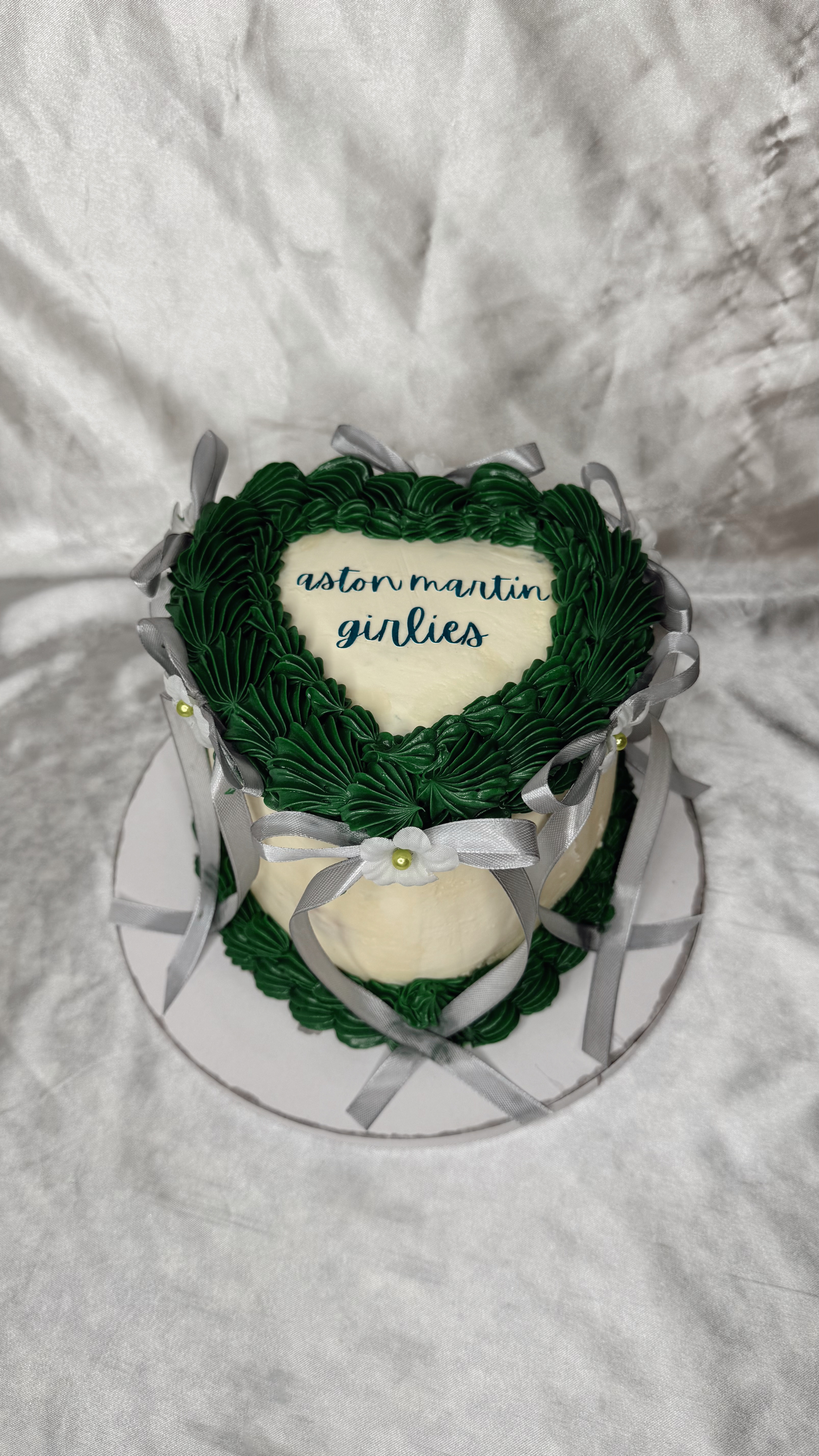 Aston Martin Girlies Coquette Heart Cake🩶

#LTKFindsUnder100 #LTKSummerEdit