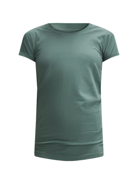 Swiftly Tech Short-Sleeve Shirt 2.0 | Women's Short Sleeve Shirts & Tee's | lululemon | Lululemon (US)