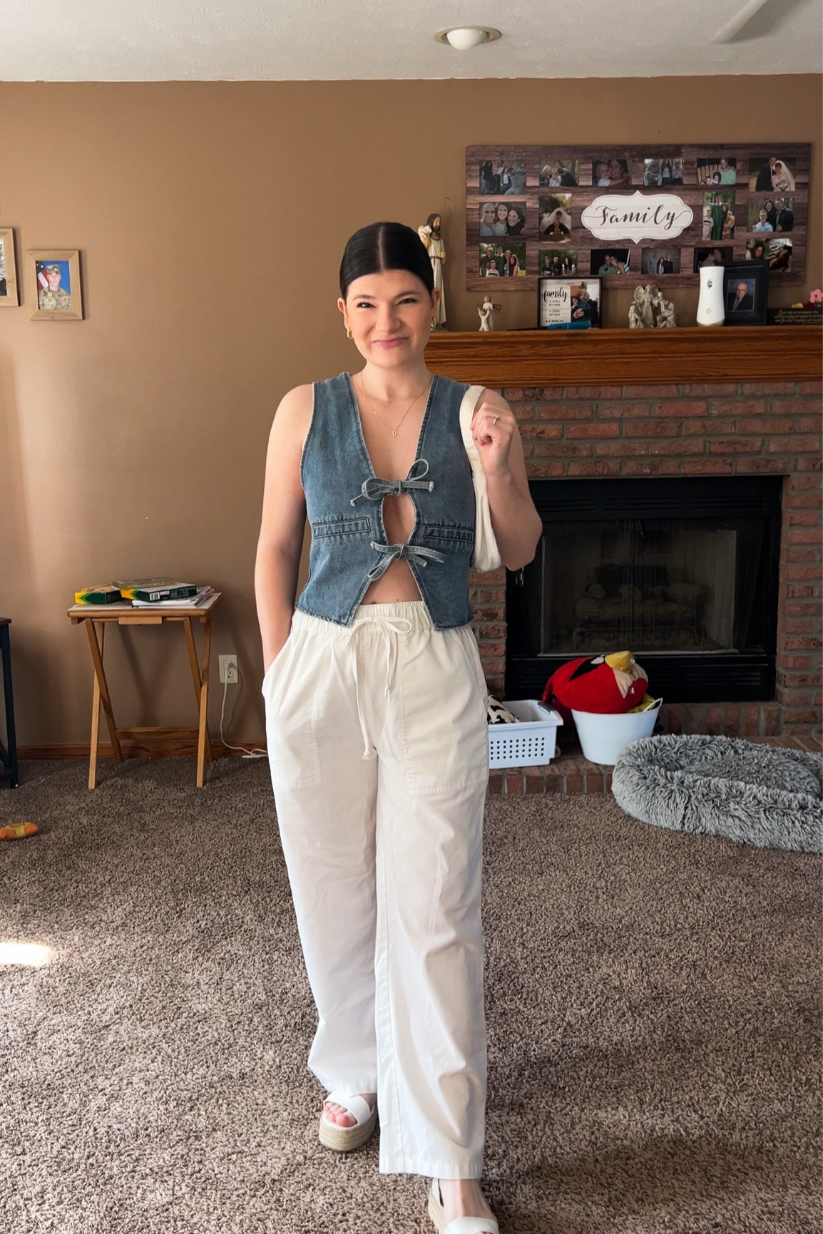 Sized up in the denim vest to a medium! Love this linen pants outfit :))

#LTKSaleAlert #LTKSeasonal #LTKFindsUnder50