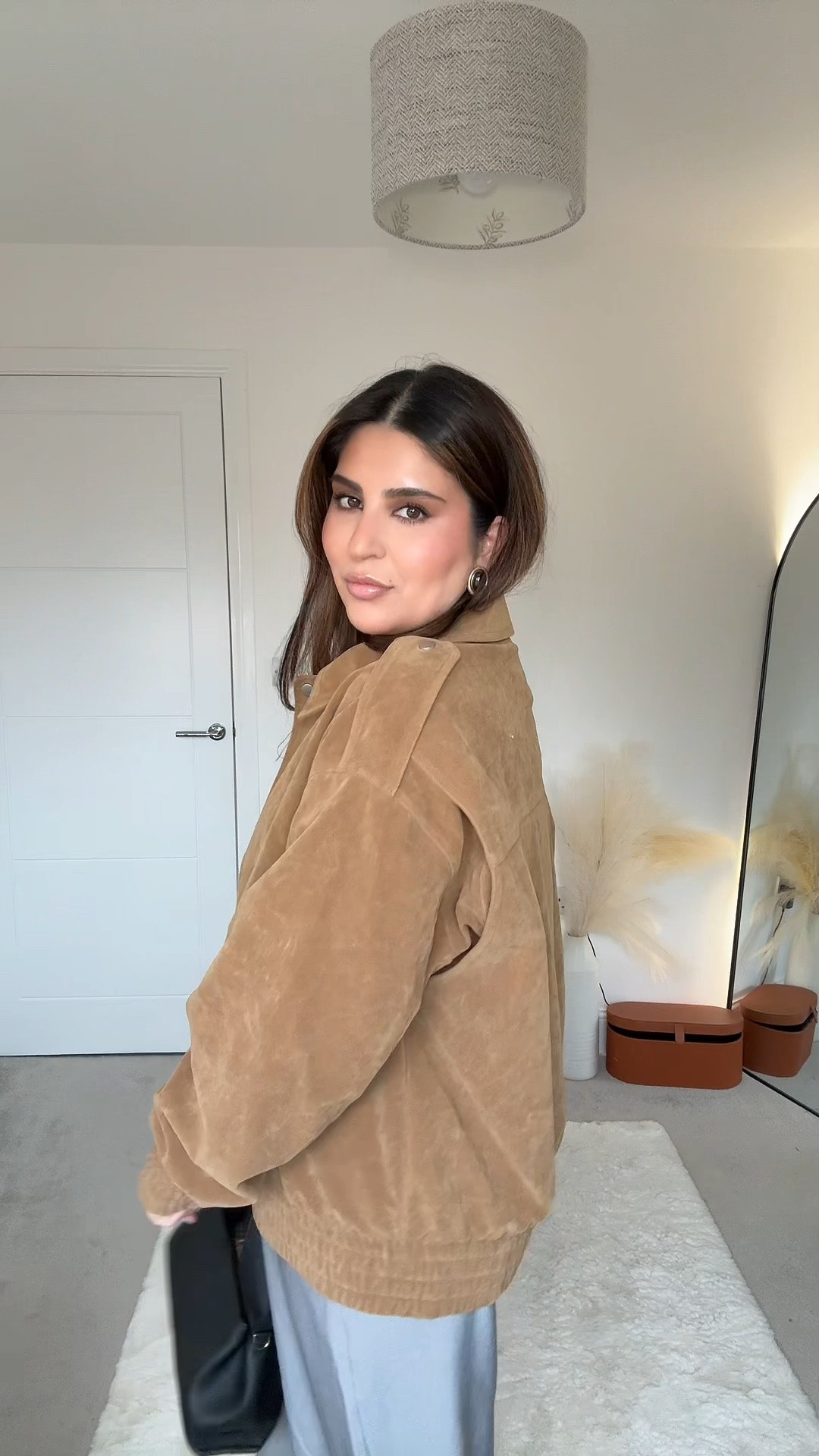 @ASOS topshop suede bomber jacket in camel size M✨🤎

#LTKuk #LTKdatenight