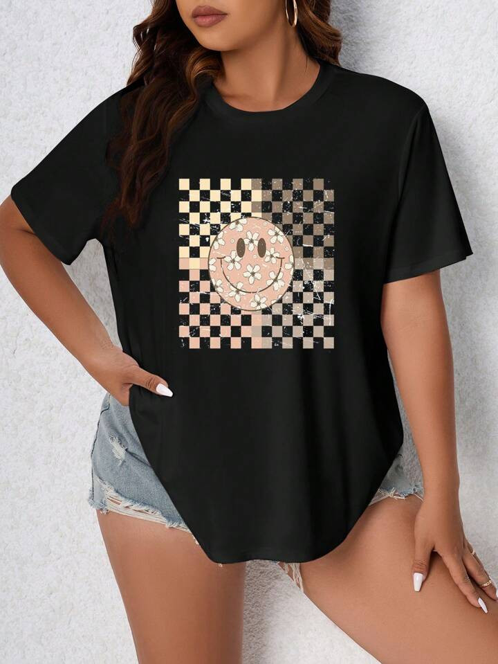 Plus Checkerboard & Cartoon Graphic Tee | SHEIN