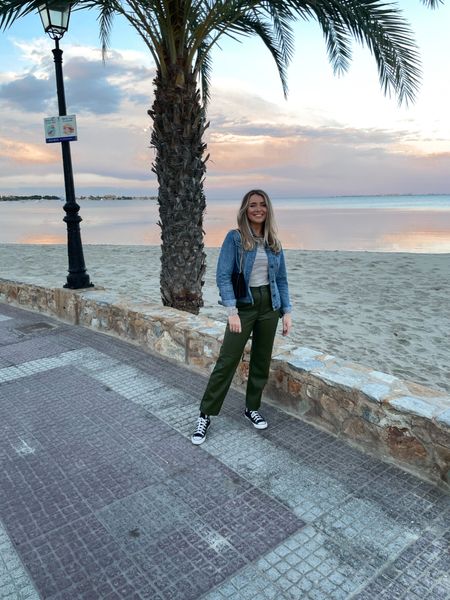 counting down the days till I’m next here 🌅

Denim Jacket (old)
Striped Scoop Top - Massimo Dutti
Green Faux Leather Trousers - Primark
Black Hi Top Converse#LTKunder50

#LTKeurope #LTKtravel