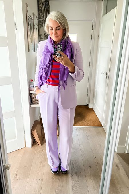 Friday funday. Wearing a lilac suit (old Zara) a purple and red striped t-shirt (Piombo) a purple scarf and Puma sneakers. 



#LTKstyletip #LTKeurope #LTKmidsize