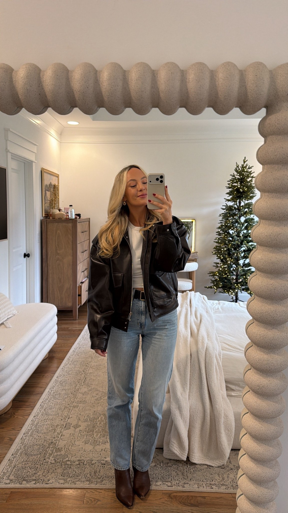 Oversized leather bomber styling idea for fall ✨ 

These jeans are an investment, but a favorite & most worn in my closet. I sized up one size!

#LTKShoeCrush #LTKStyleTip #LTKSeasonal