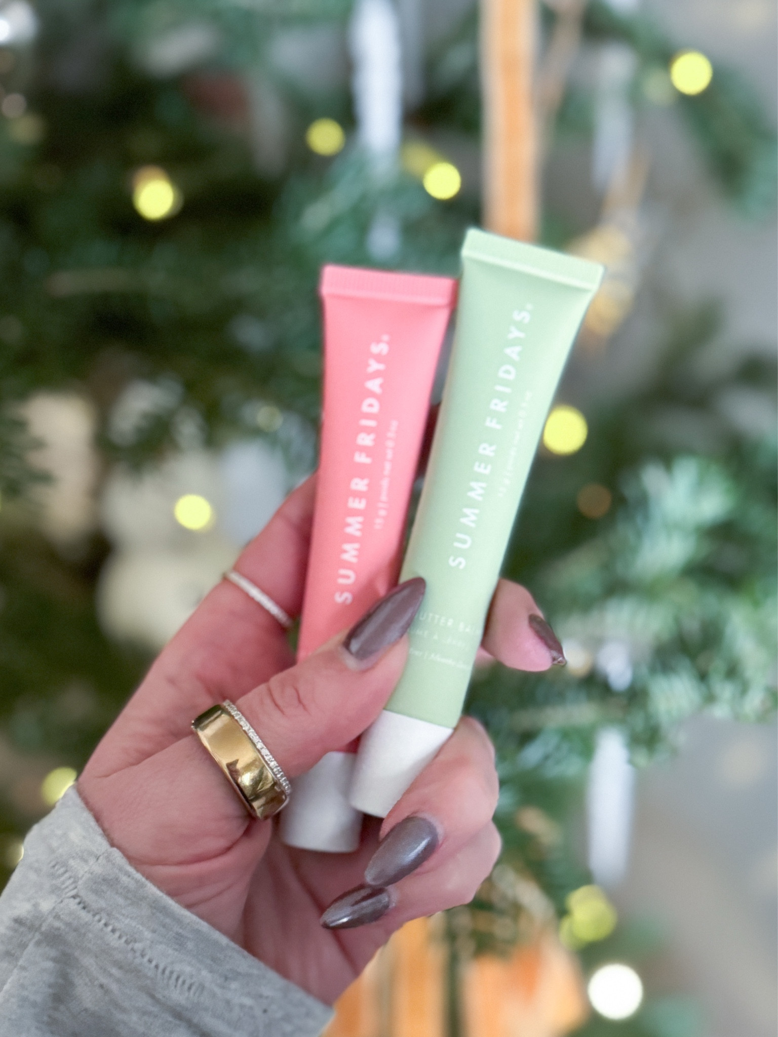 Gifting these to all of my friends with a couple of my favorite things. 

Summer Fridays - Gifts for Her - Gifts for Teens - Stocking Stuffer Idea 

#LTKGiftGuide #LTKStyleTip #LTKBeauty