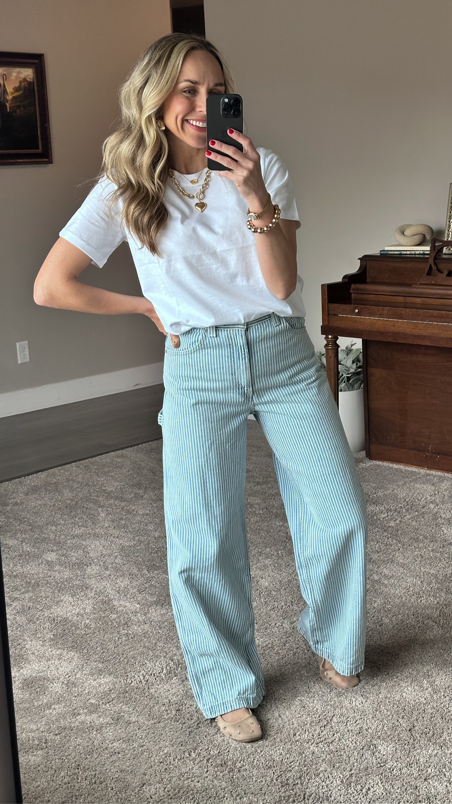 The perfect mom outfit! These railroad striped jeans are soooo cute! 

True to size.

#LTKStyleTip #LTKMostLoved #LTKFindsUnder100