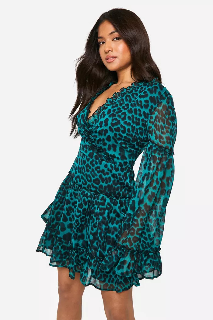 Petite Leopard Chiffon Skater Dress | boohoo (US & Canada)