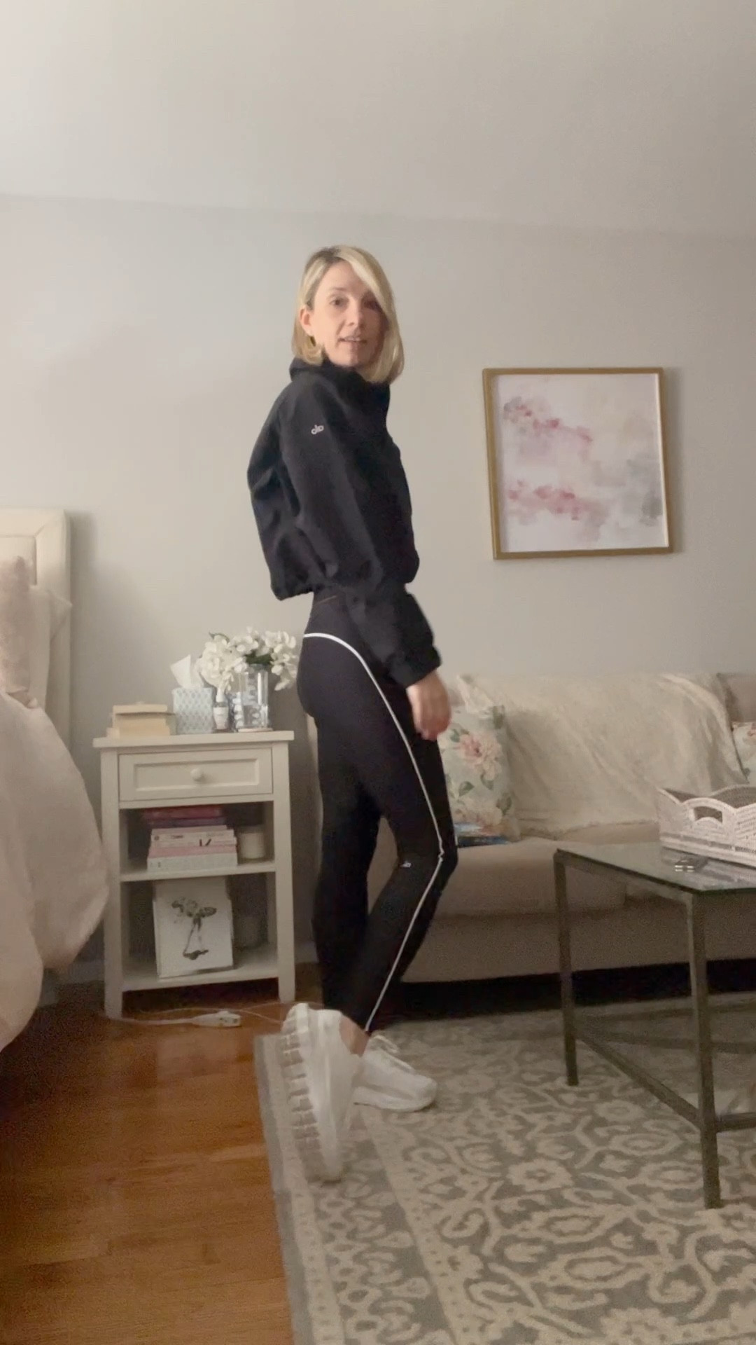 Activewear sale. 30% off leggings, running shoes, and windbreakers
.
.
.
…. 

#LTKWatchNow #LTKActive #LTKSaleAlert