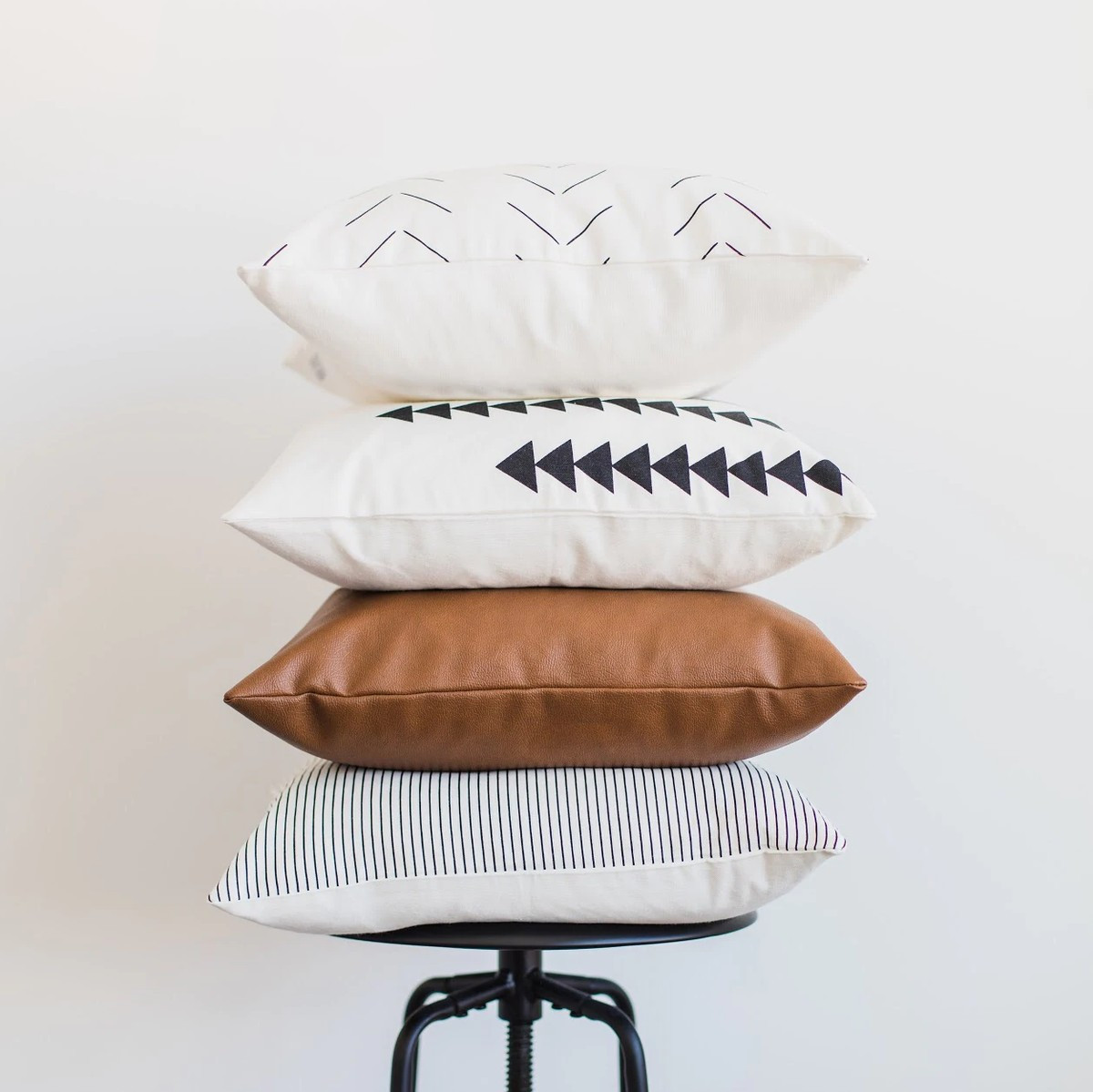 Amaro - 4 Pack Pillow Covers | Woven Nook