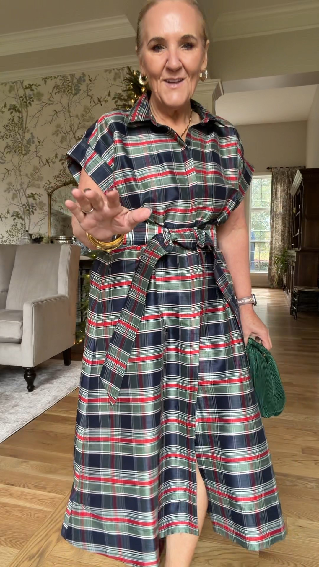 Beautiful dresses for holiday, wedding guest dresses, even mother of the bride mother of the groom dresses. And, they are under $100! True size I’m wearing a medium and all.

#LTKOver40 #LTKWedding #LTKFindsUnder100