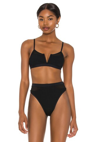 L*SPACE Sadie Bikini Top in Black from Revolve.com | Revolve Clothing (Global)