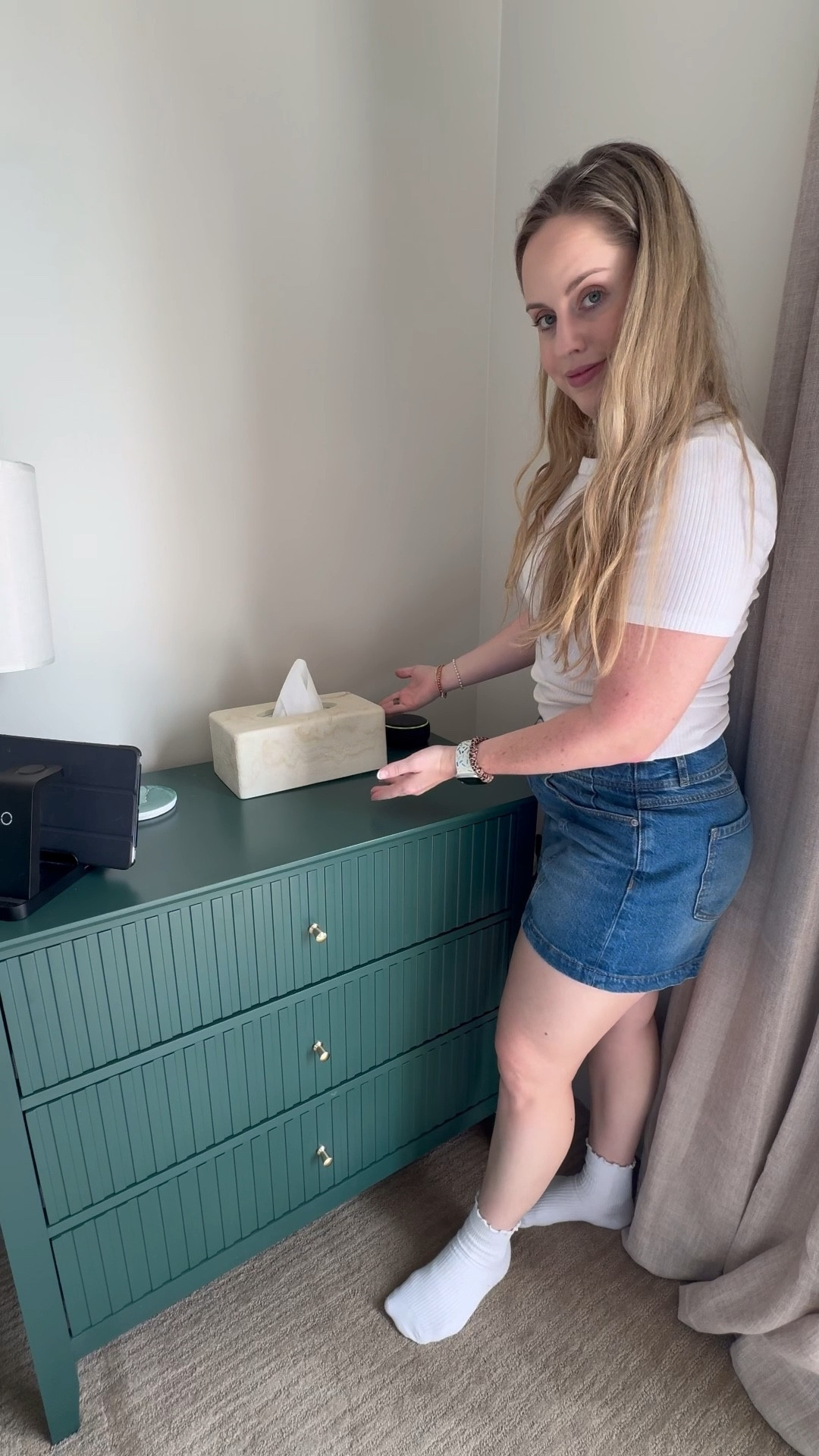 Nightstand makeover, tissue box cover, amazon finds, home decor, travertine 

#LTKFindsUnder50 #LTKSummerEdit #LTKHome